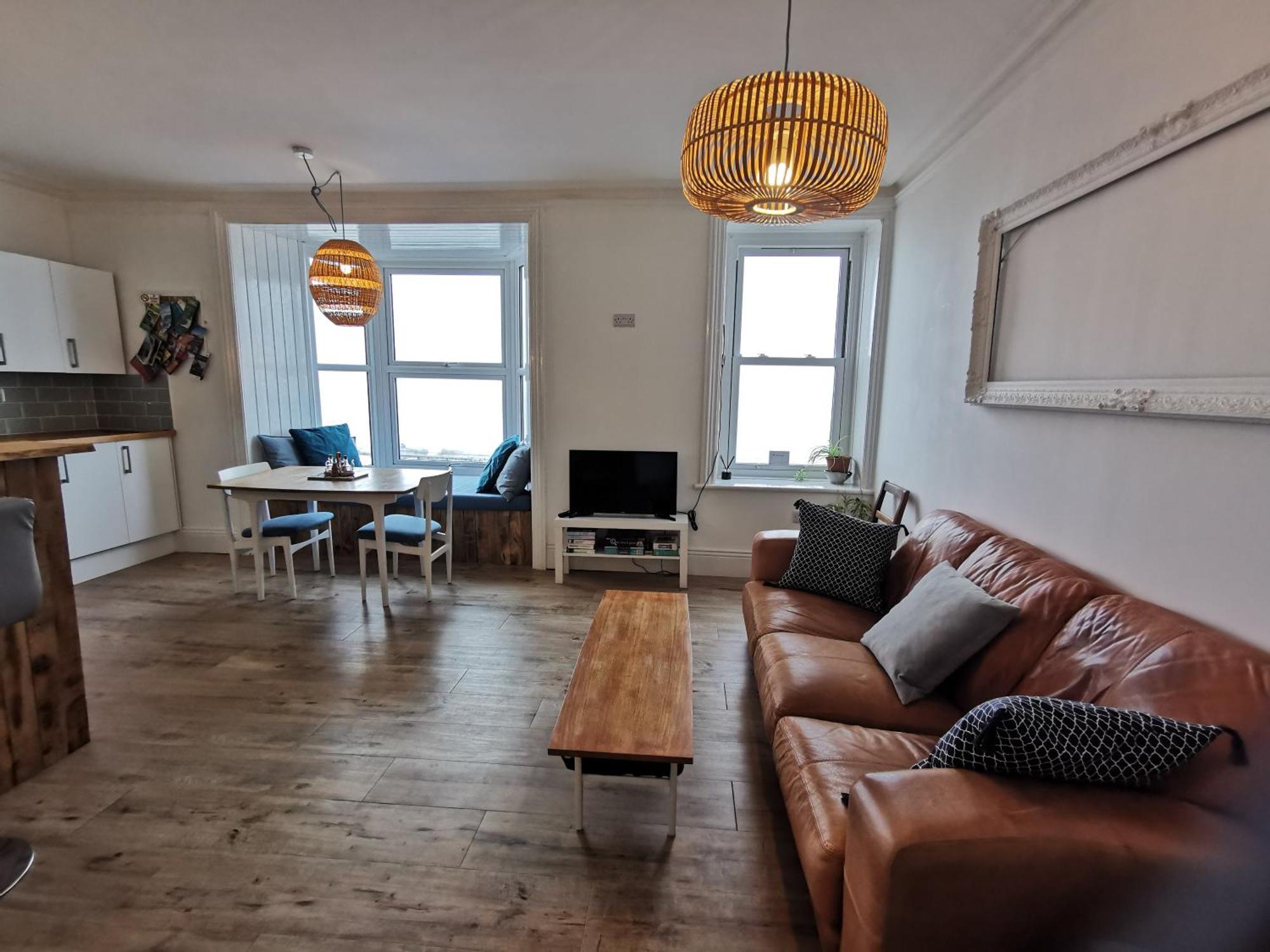 Lovely Seafront 2 Bed Flat In Aberystwyth Bagian luar foto